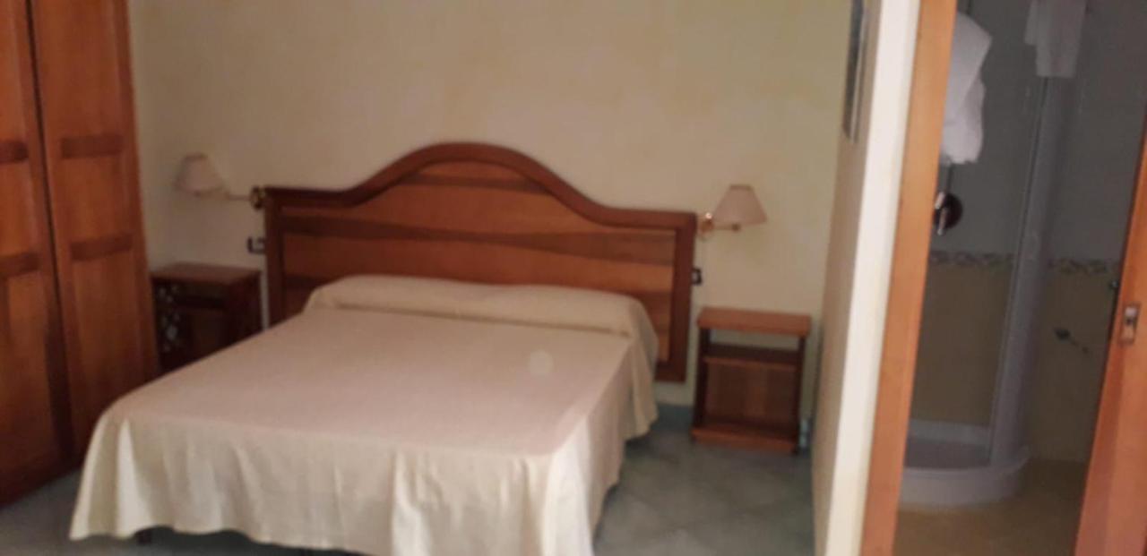 Albergo Athena V Sibari Esterno foto